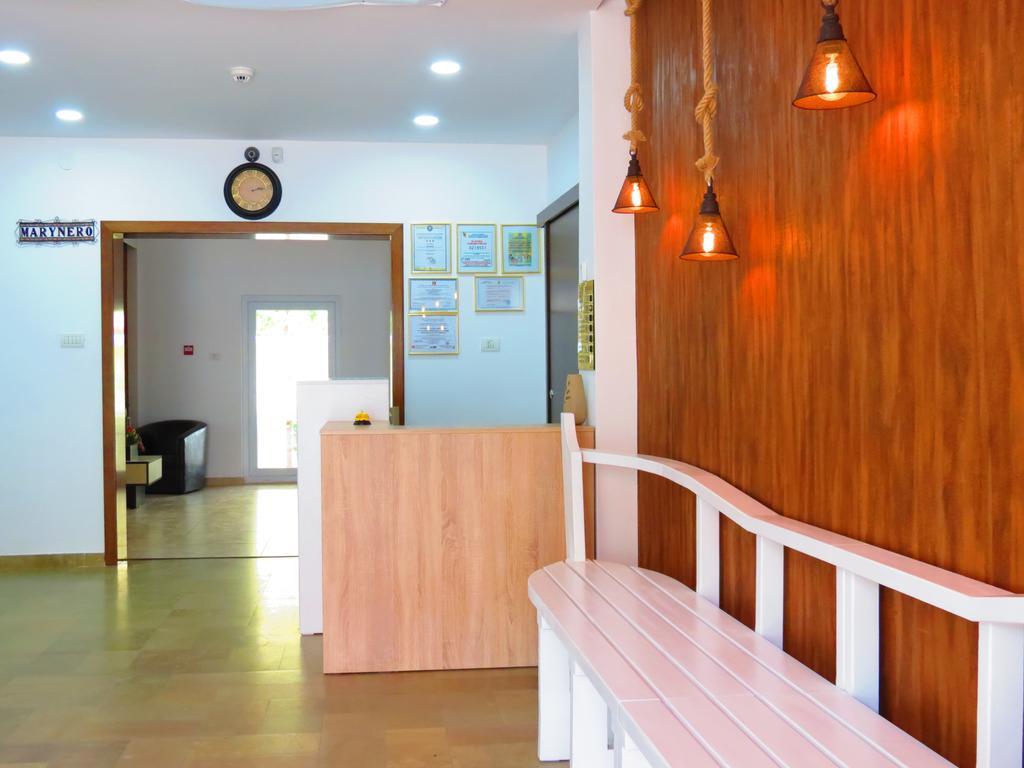 Marynero Hotel นาโวดาริ ภายนอก รูปภาพ
